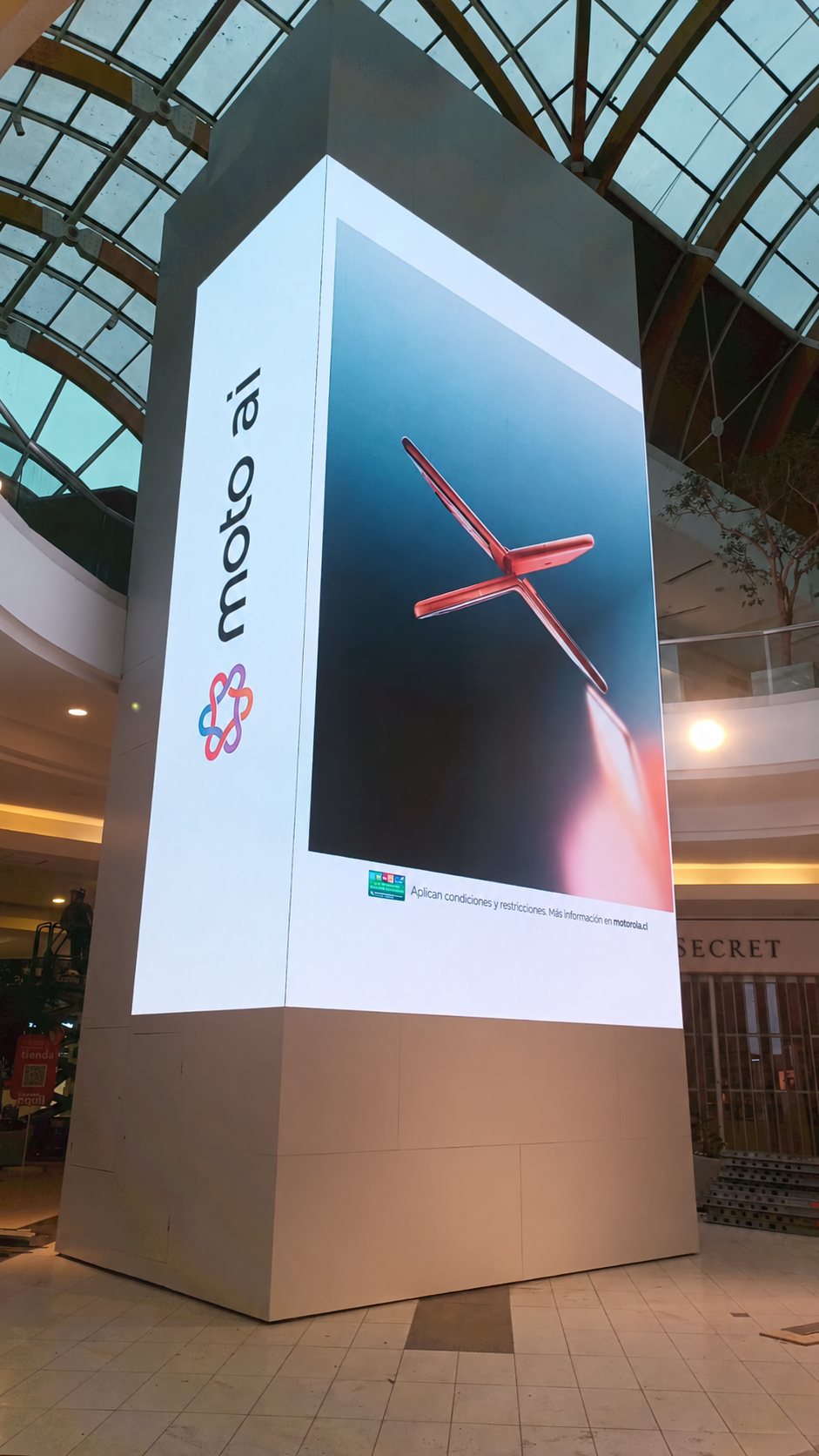 Pantalla del ascensor, Mall del Trébol